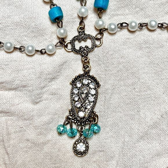 HANDMADE HEADPIECE CROWN BLUE, PEARL - Picture 3 of 8